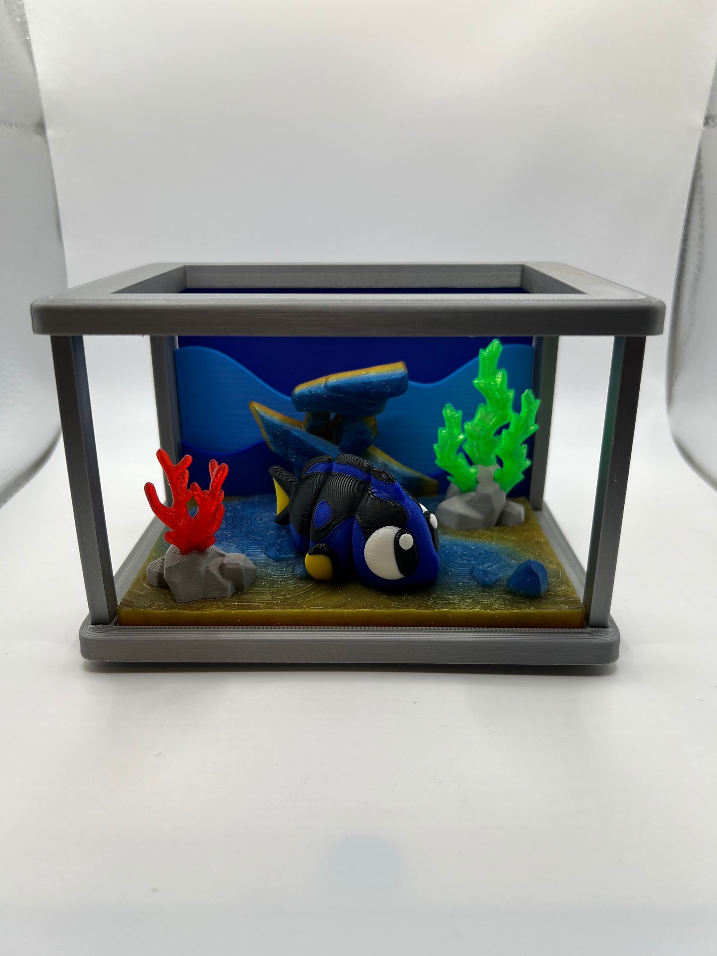 3D Printed Mini Aquarium + Pet!