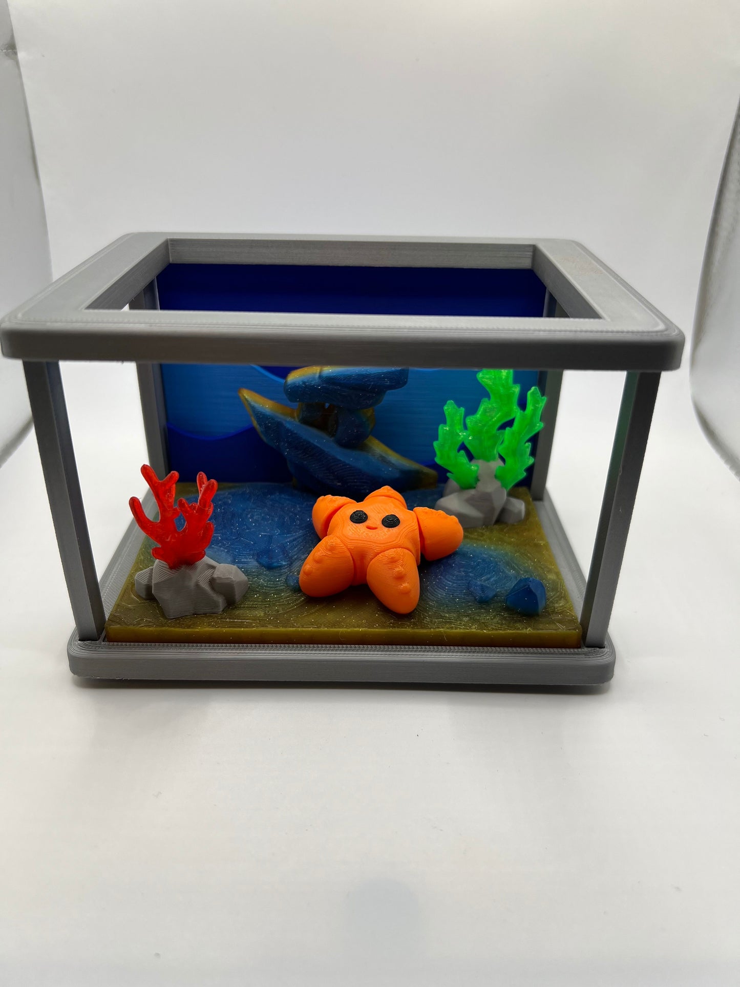 3D Printed Mini Aquarium + Pet!