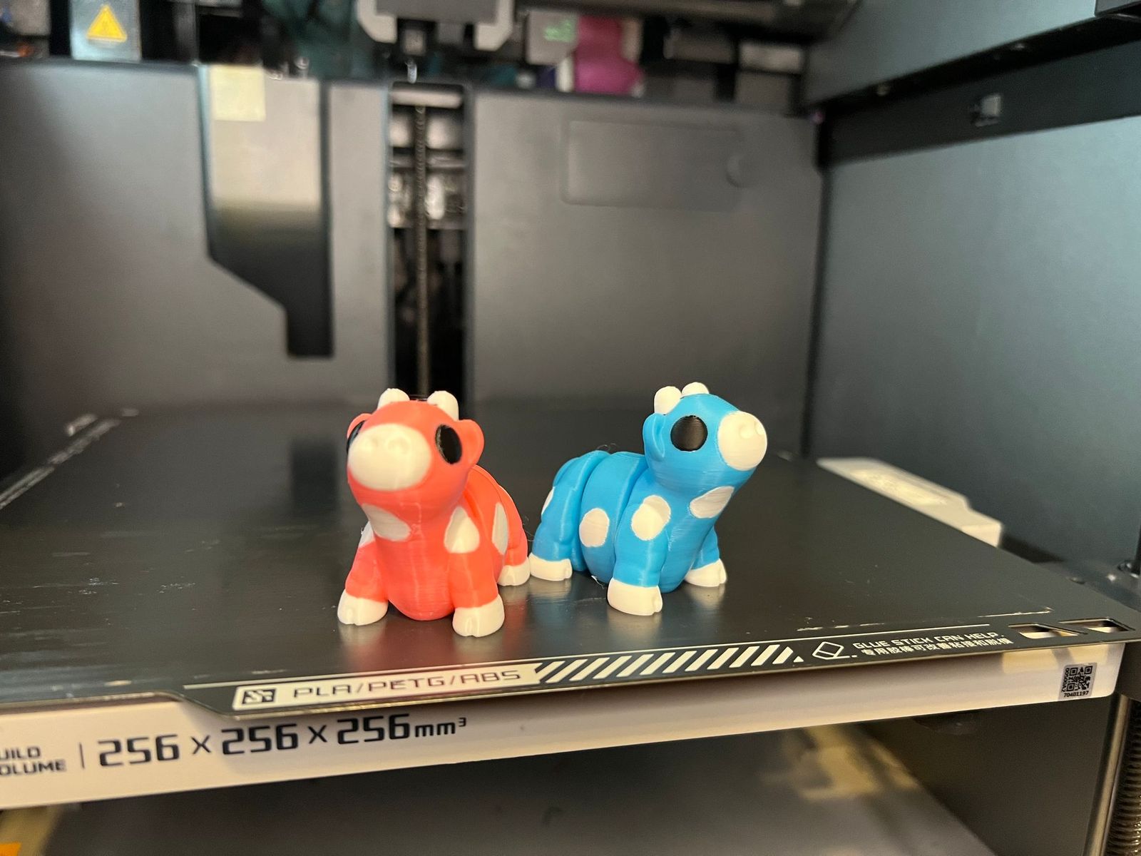 Strawberry & Blueberry baby cows! – Grizz's 3D Print Shop